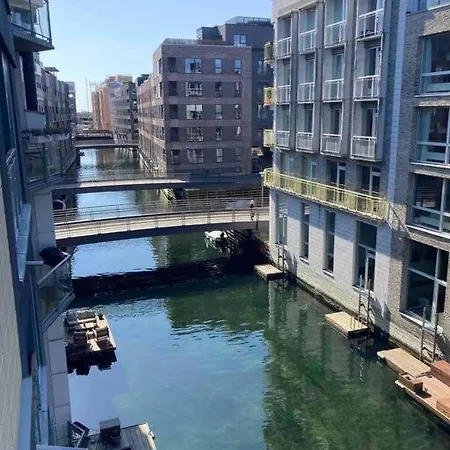 Apartmán With Canal View