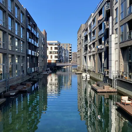 With Canal View Apartament