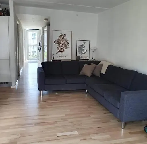 With Canal View Apartament *